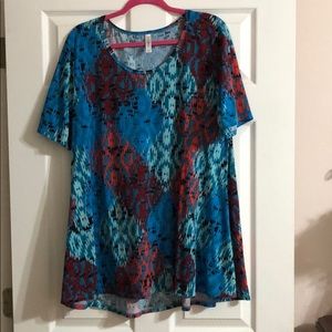 LulaRoe perfect T